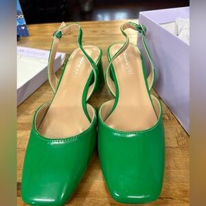 Steve Madden Kelly Green Slingback Shoes style name Novvaa